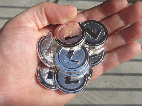 Litecoin price is failing recovery as Whales pull back to December 2020 lows Litecoin price is failing recovery as Whales pull back to December 2020 lows