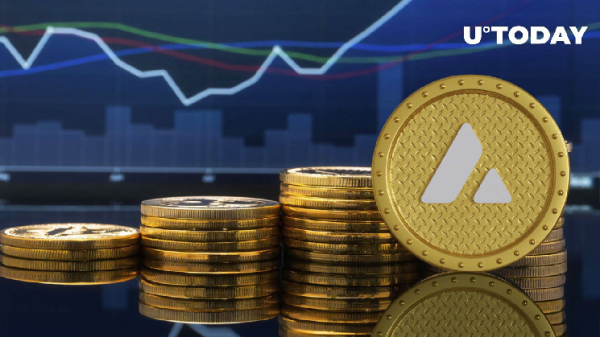 Avalanche (AVAX) Completely Disrupts Crypto Space With Massive 13% Surge