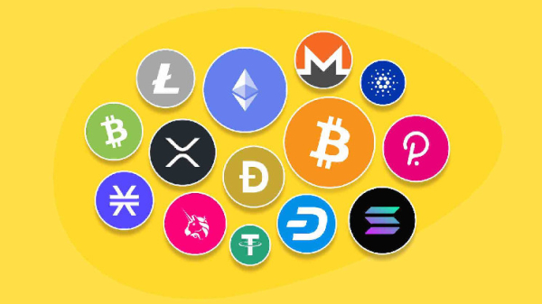 Top 3 Altcoins To Buy Today January 31: Ethereum (ETH), XRP, Dogecoin (DOGE)